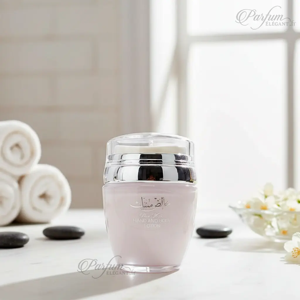 Pure Musk Crème Corps & Mains Ard Al Zaafaran 45ml – Soin Musqué Parfumé 2 Pure Musk Crème Corps & Mains Ard Al Zaafaran 45ml – Soin Musqué Parfumé – Image 2