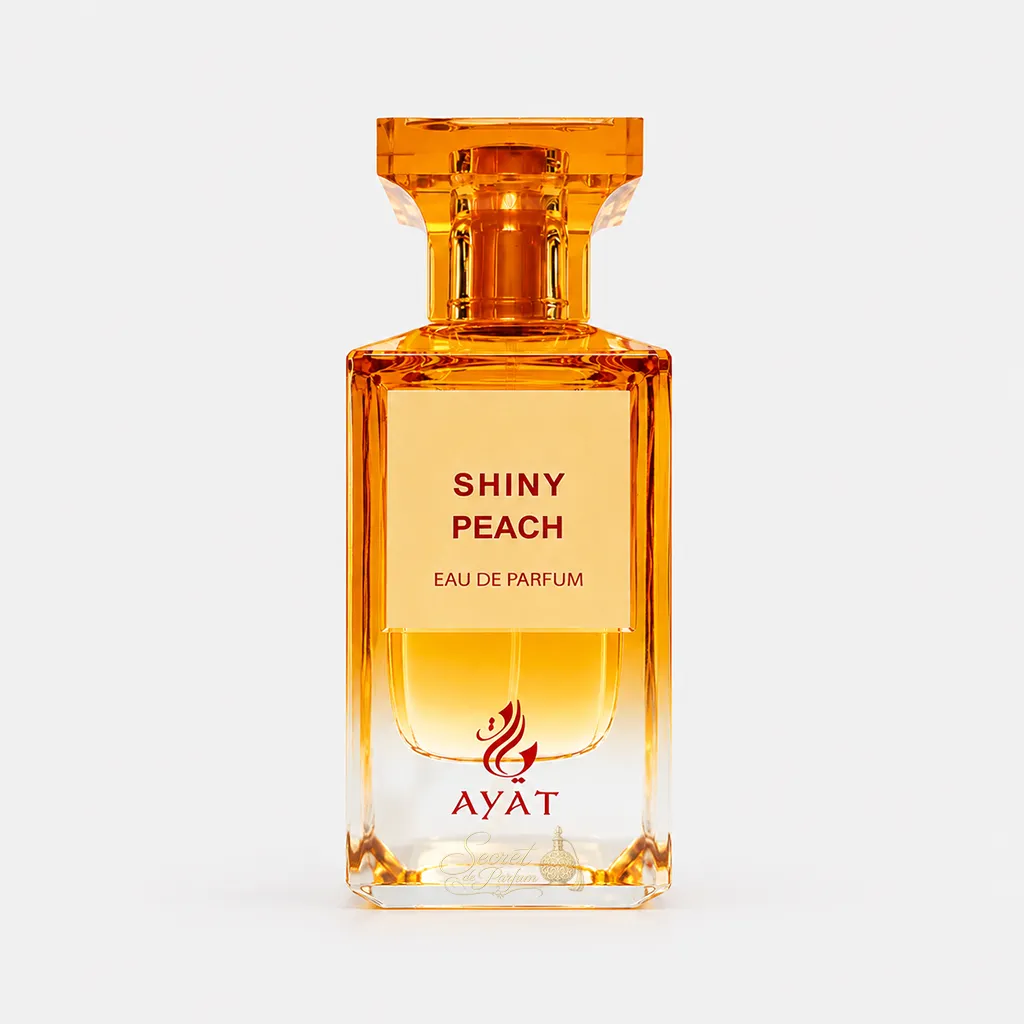 Shiny Peach Ayat – Eau de Parfum 80 ml 1 Flacon Shiny Peach Ayat Eau de Parfum 80 ml sur fond blanc